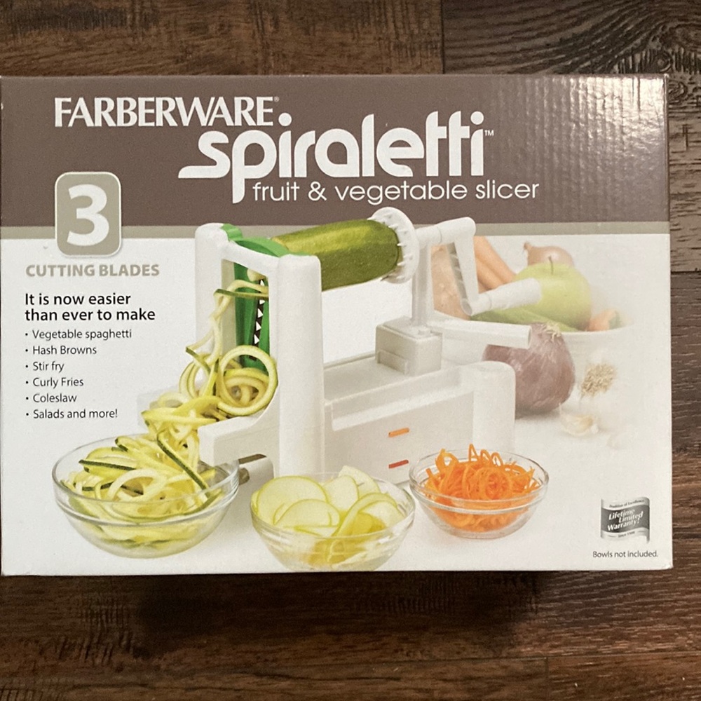 Farberware Spiraletti Fruit & Vegetable Slicer - NEW IN BOX